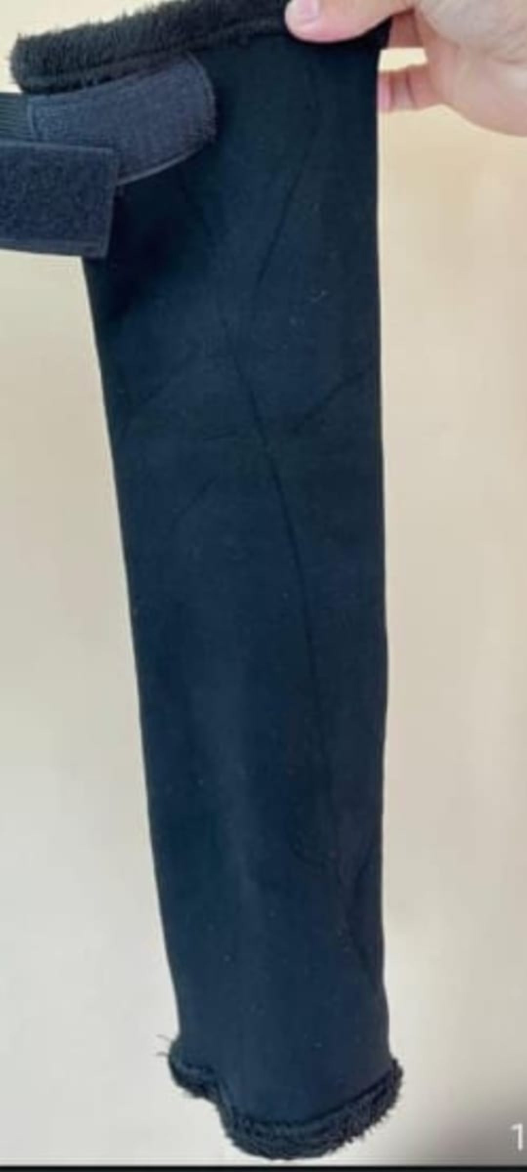 Woolen Knee Pads with straps for Men & Women | Compression Support for Pain Relief, Arthritis, Sports & Workout